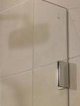 gebogene U-Dusche aus Klarglas
