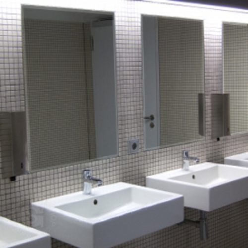 Badspiegel Sicherheitsglasspiegel ab 400 x 400 mm (10-mm-Facette)