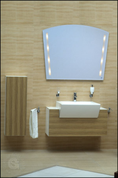 Hinterleuchteter Spiegel Capua LED