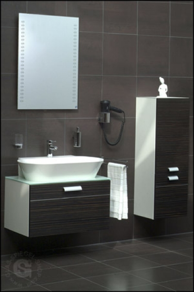 Hinterleuchteter Spiegel Latina LED